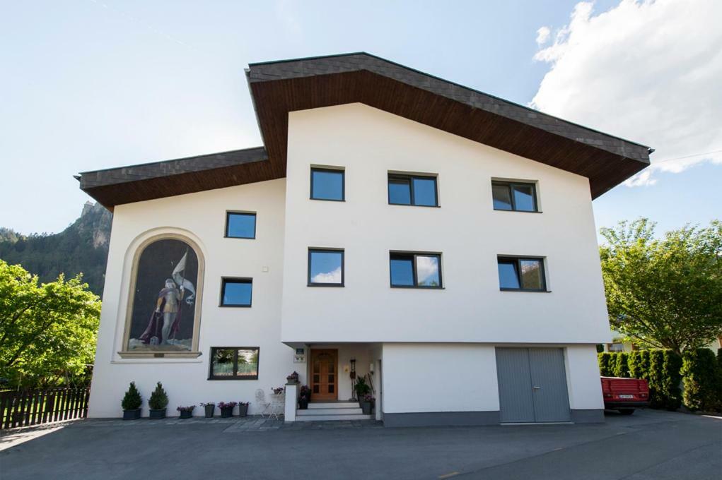 Haus Heiss Apartment Prutz Exterior photo
